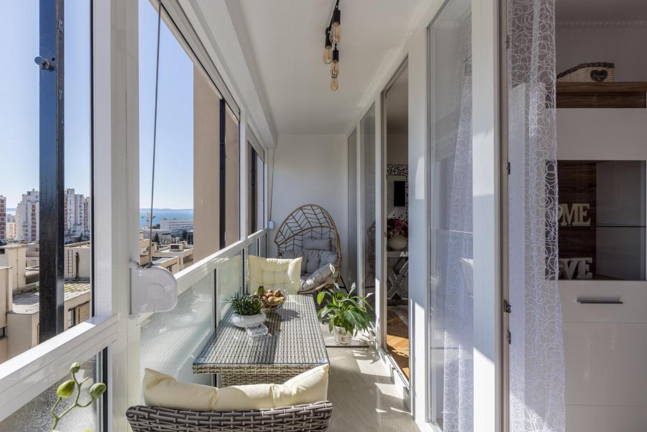 Apartment Desert Rose Split Exterior photo